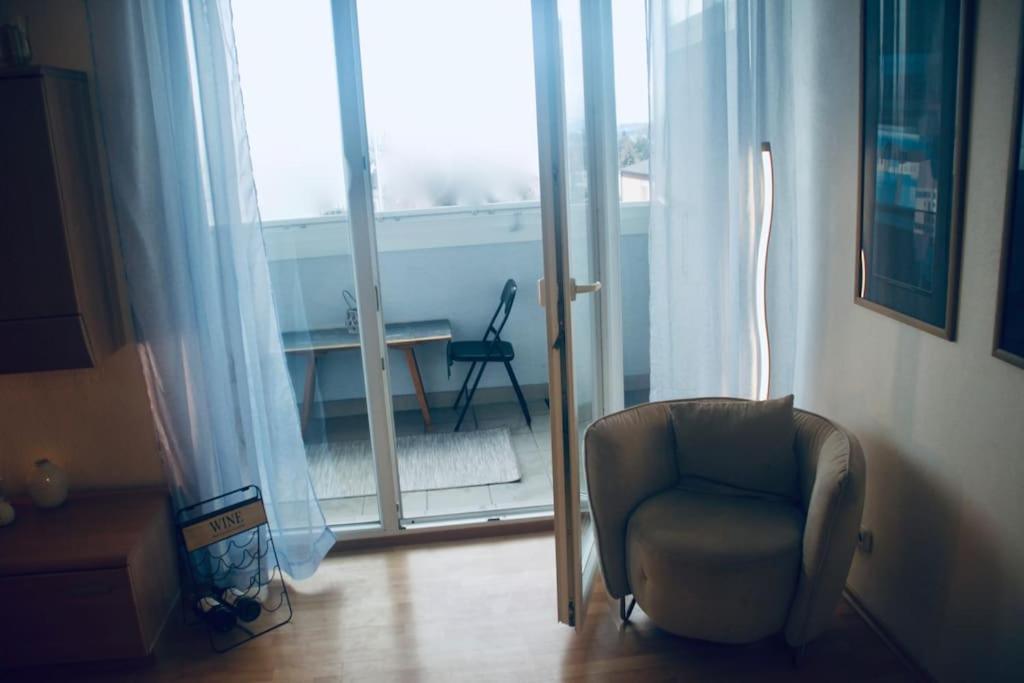 Jasmine Apartment - Free Parking - City Center - Skibus - Tatralandia 5Km Liptovsky Mikulas Bagian luar foto
