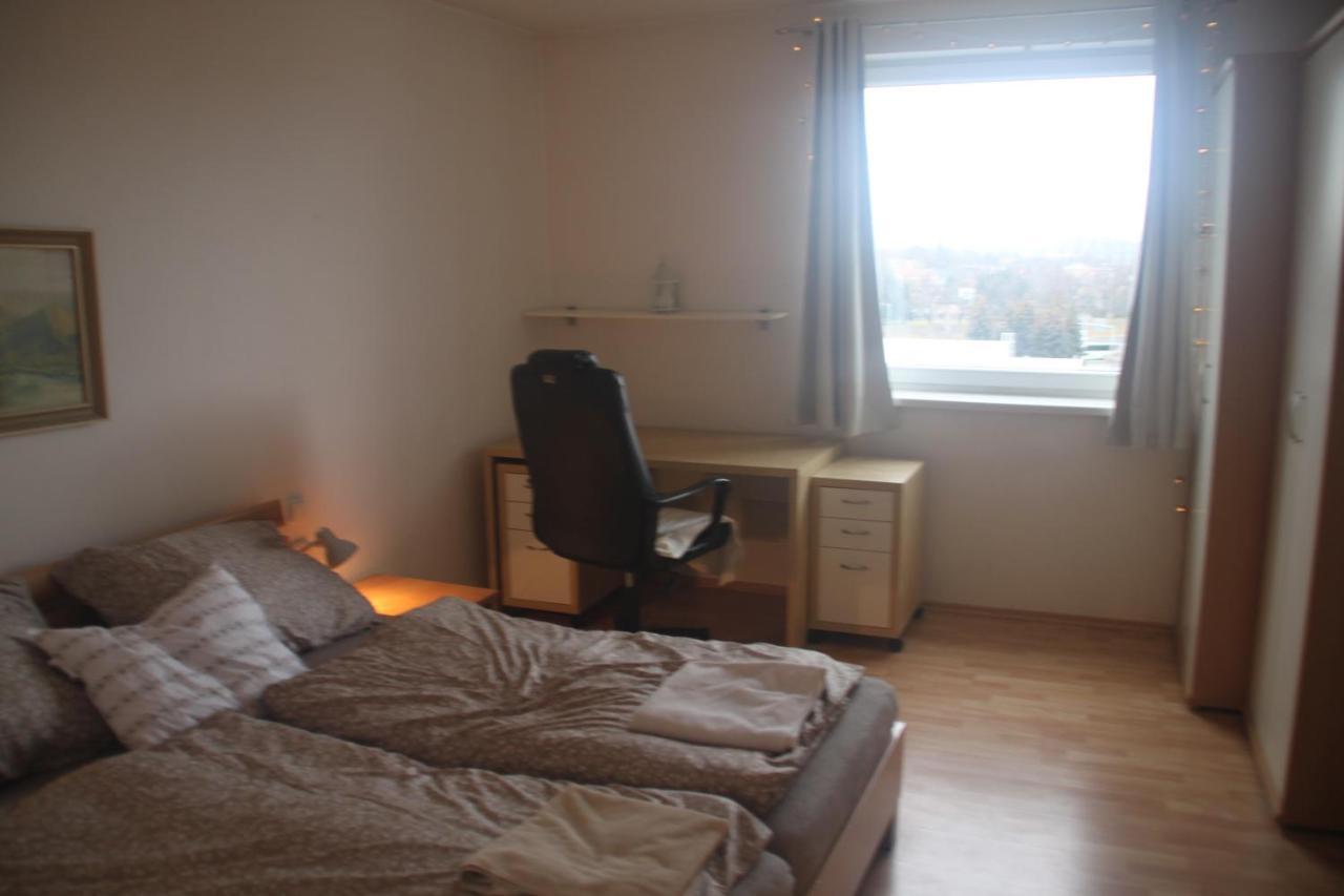 Jasmine Apartment - Free Parking - City Center - Skibus - Tatralandia 5Km Liptovsky Mikulas Bagian luar foto